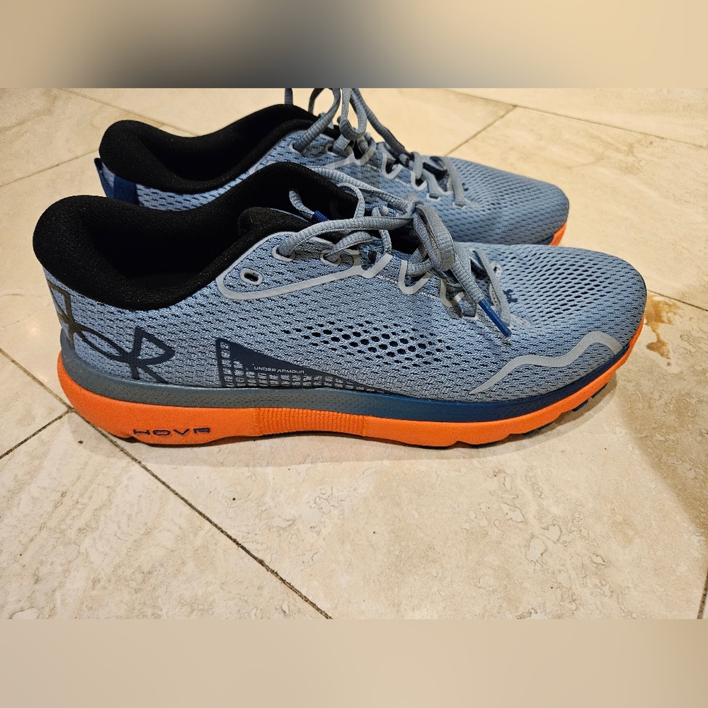 Brand new Under Armor shoes